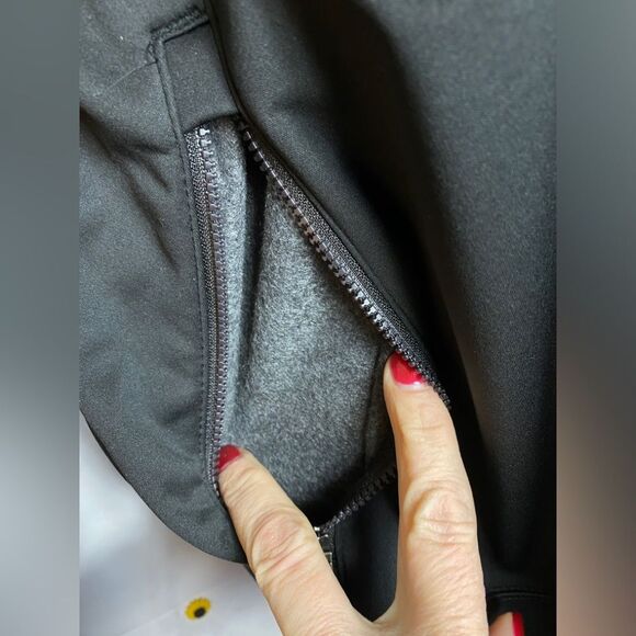 Medium Swiss Tech Men's Black Soot Softshell Jacket - Picture 7 of 11